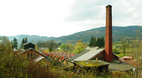 LOUČNÁ NAD DESNOU, Býv. přádelna lnu